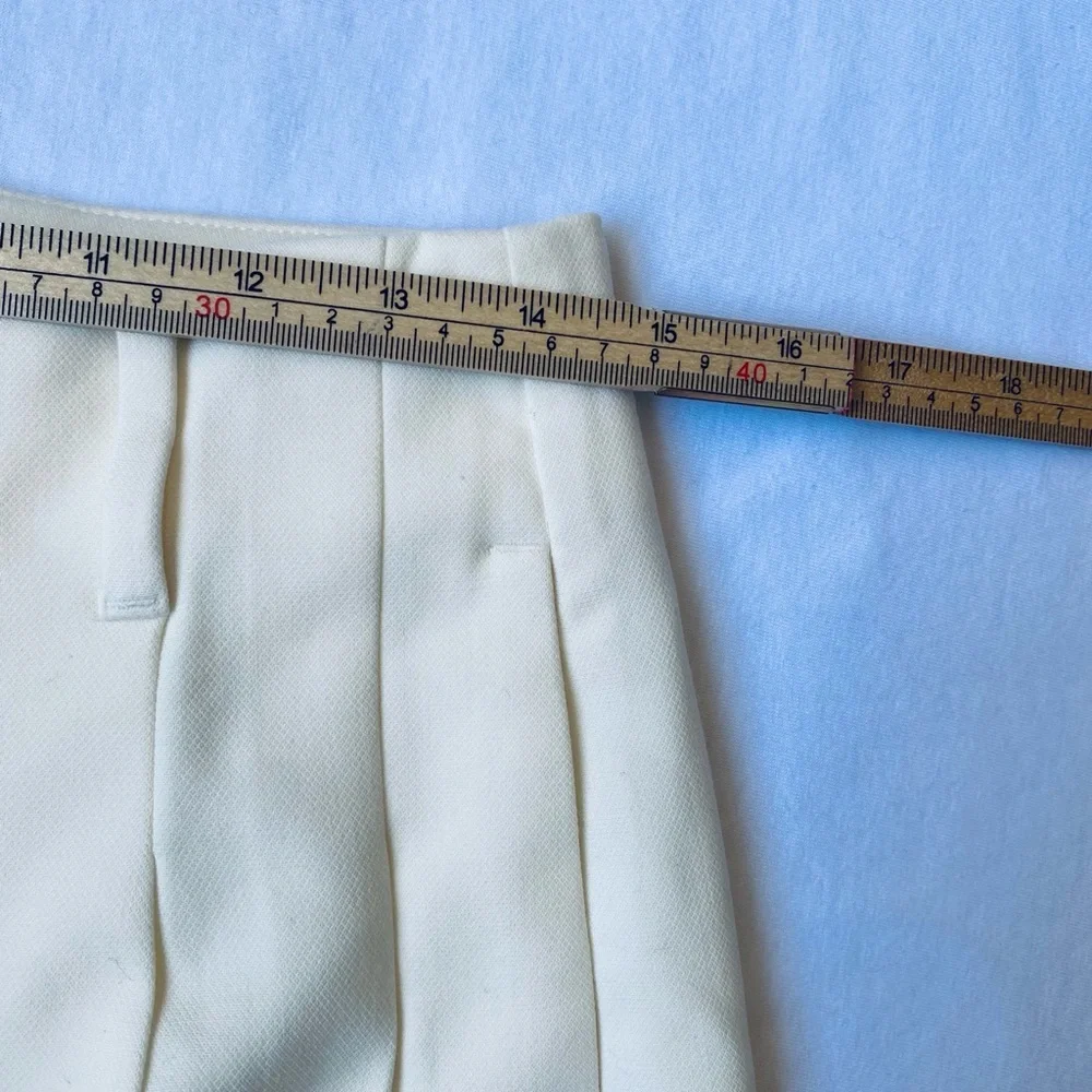 OAK + FORT Elegant White Wide-Leg Pants - Picture 16 of 16